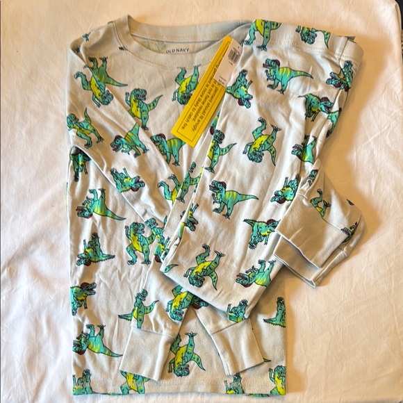 Boys Old Navy Pajama Set Dinosaur Sleepwear Size 10 NWT Large - Picture 1 of 3